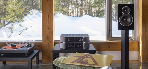 MOON 250i V2 Entegre Amplifikatör