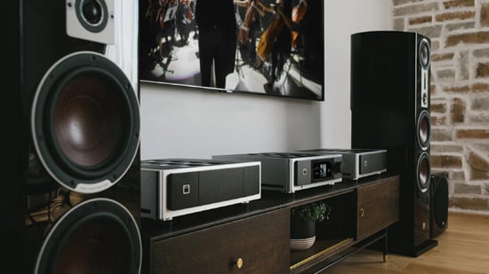 Nad M66