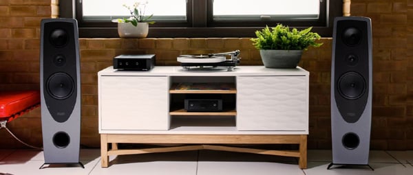 Rega NAIA REF Pikap + PSU