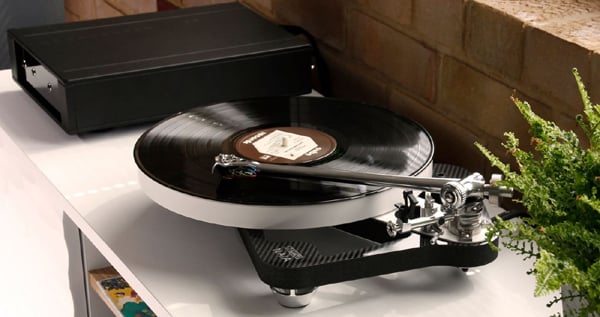 Rega NAIA REF Pikap + PSU