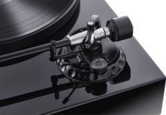 Magnat MTT 990 Audiophile Direct-Drive Pikap