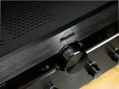 Magnat MA 900 Lambalı Hybrid Amplifikatör