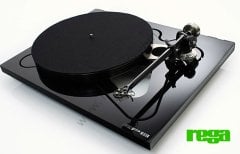 REGA Planar 8 Pikap ' İğne dahil değildir'