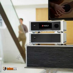 NAD M17 V2i Masters Surround Sound Preamp Processor
