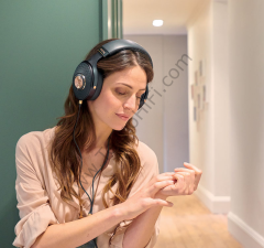 Focal CELESTEE High-End Kulak Üstü Kulaklık