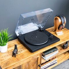 Pro-Ject  A1 Tam Otomatik Pikap 'OM 10 iğne ile'