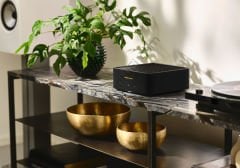 Marantz MODEL M1 2.1  Kanal Kablosuz Network Amplifikatör